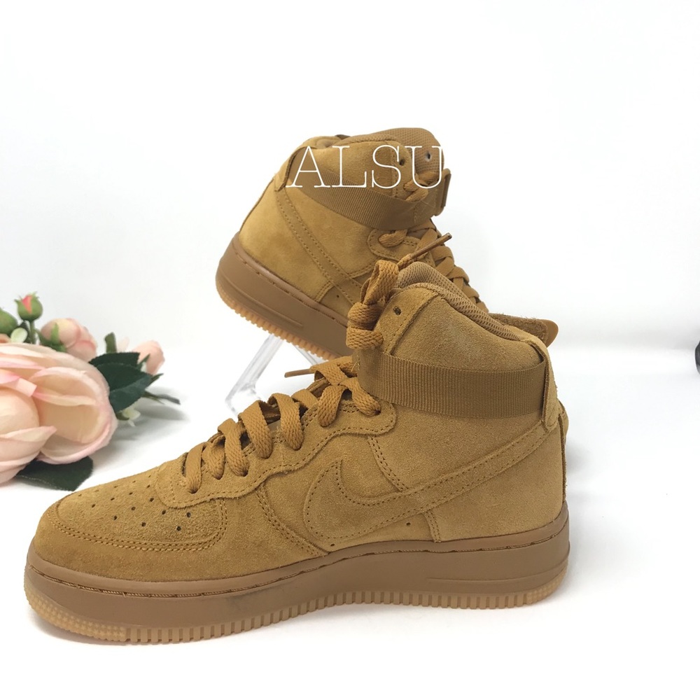 Nike Air Force 1 HIgh LV8 GS Wheat k/W AUTHENTIC - Picture 2 of 8